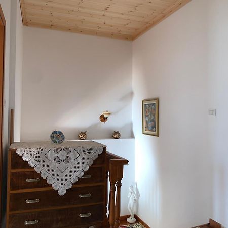 Stonetale Garden Guesthouse Gjirokaster Ngoại thất bức ảnh