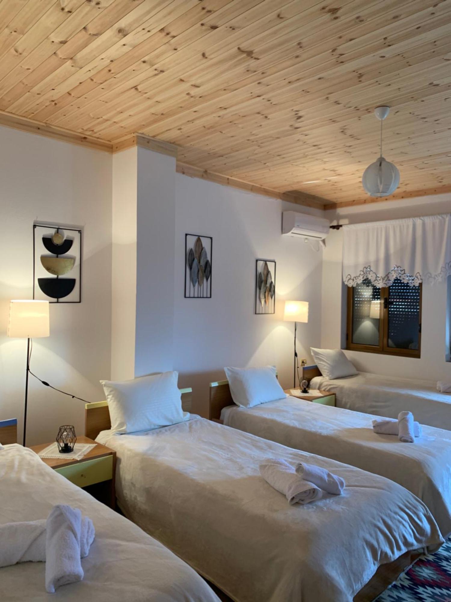 Stonetale Garden Guesthouse Gjirokaster Ngoại thất bức ảnh